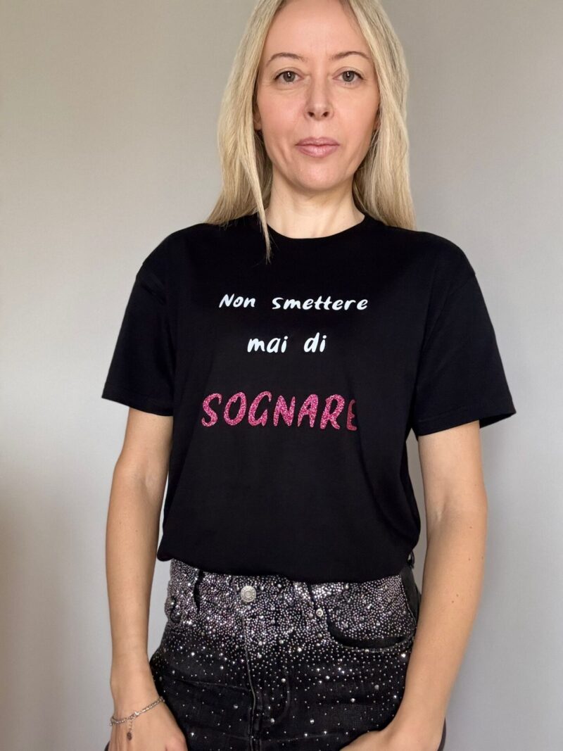 Alternative view of T-shirt Katia