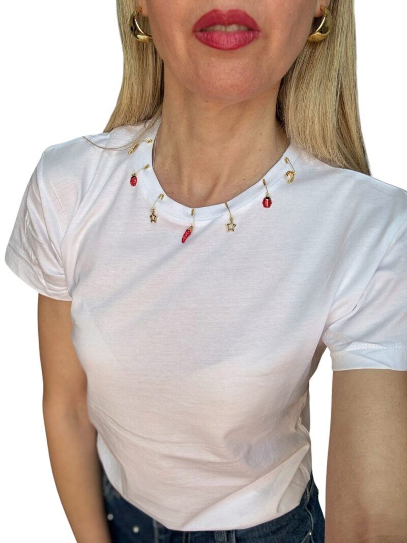 Alternative view of T-Shirt Portafortuna